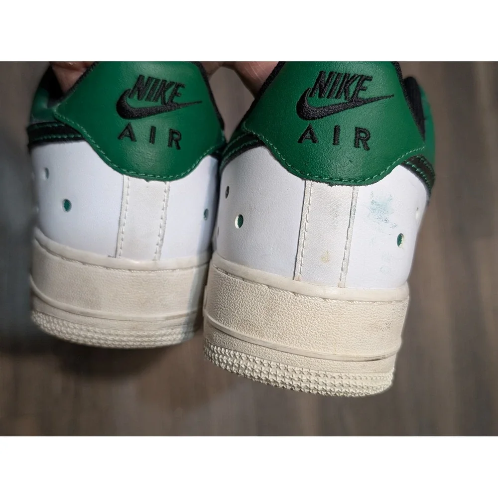 Nike Air Force 1 Low 07 White Forest Green 317295-101  Mens Size 10.5 2007 - Picture 5 of 8